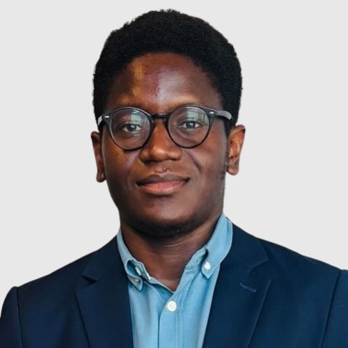 Headshot of David Ajala